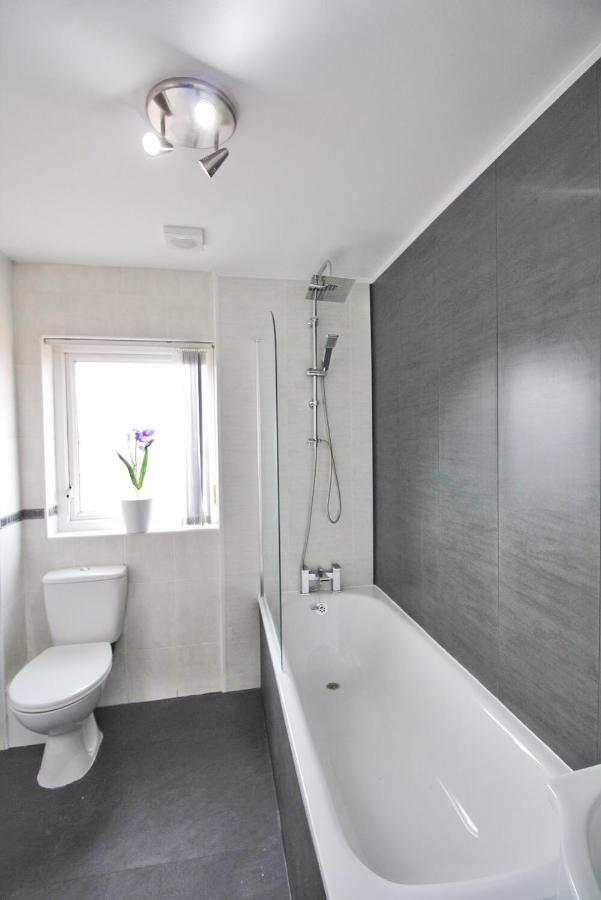 Apartment Anjore House - Modern Serviced In