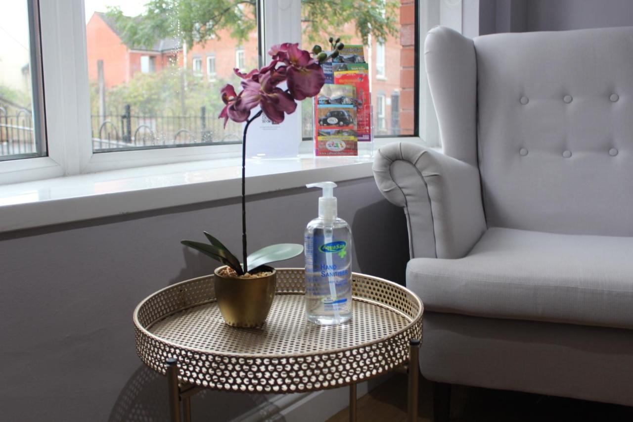Anjore House - Modern Serviced In Apartment Belfast